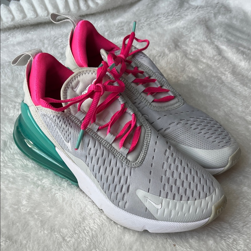 NIKE AIR MAX 270 Women’s South Beach Athletic Sneakers Size 7